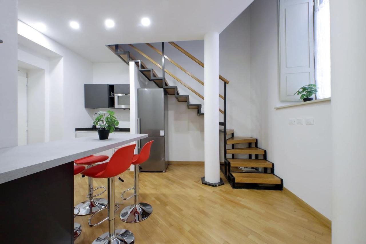 Trevi Suite Apartment - Barberini Róma Kültér fotó