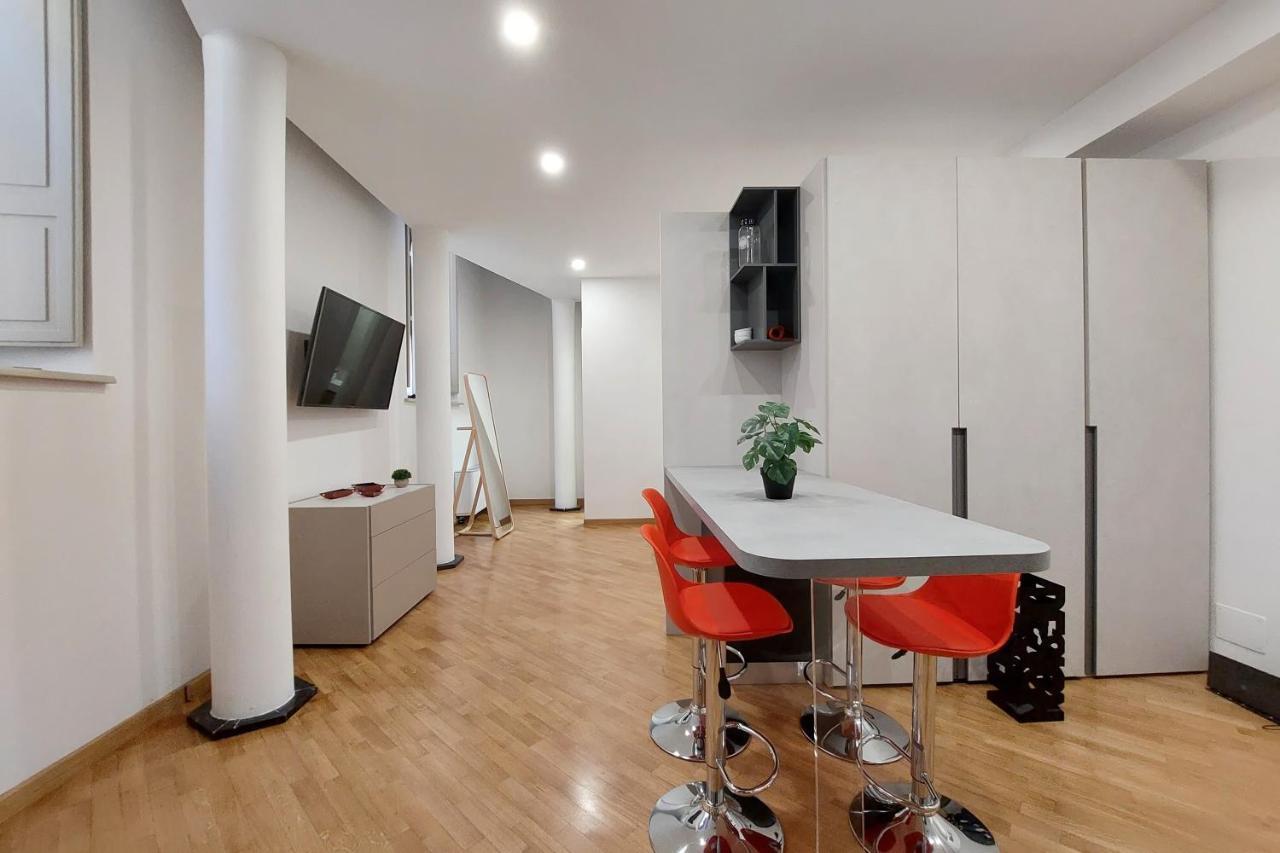 Trevi Suite Apartment - Barberini Róma Kültér fotó